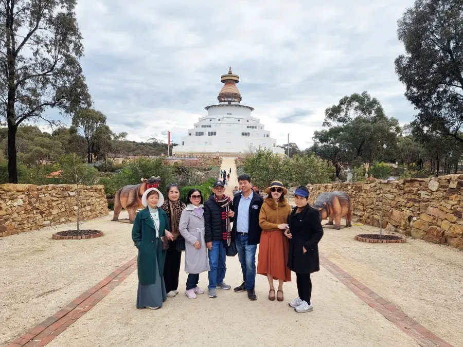 item image 148 album của tour The Jade Buddha Temple in Bendigo and Flowers