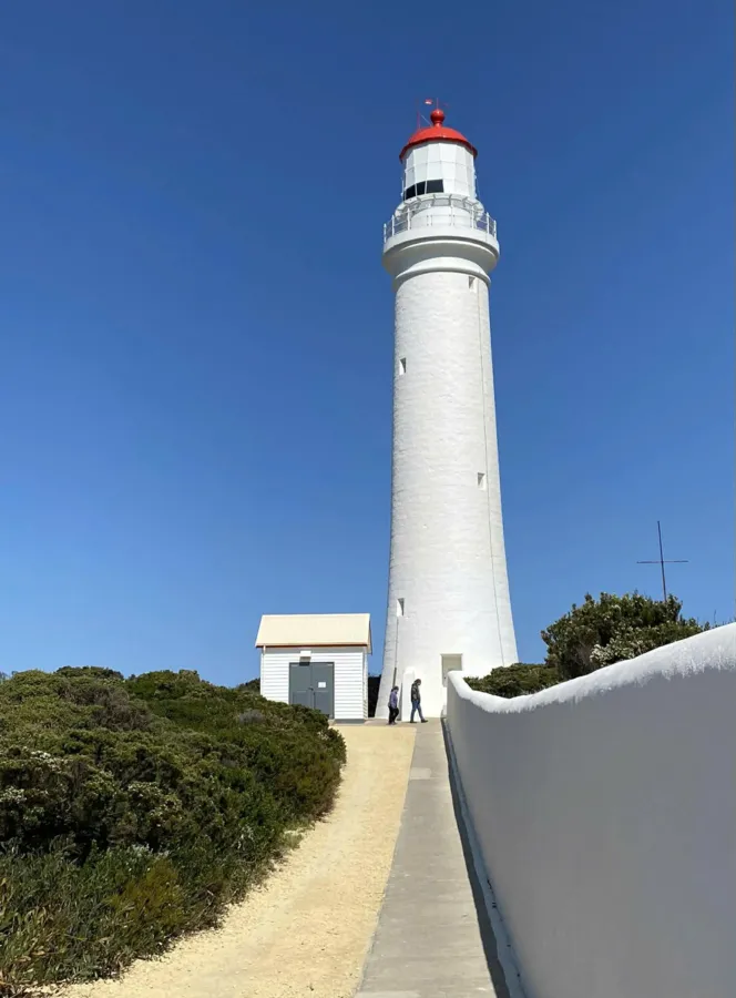 item image 408 album của tour Portland Coast &amp; the Paradise of Mount Gambier