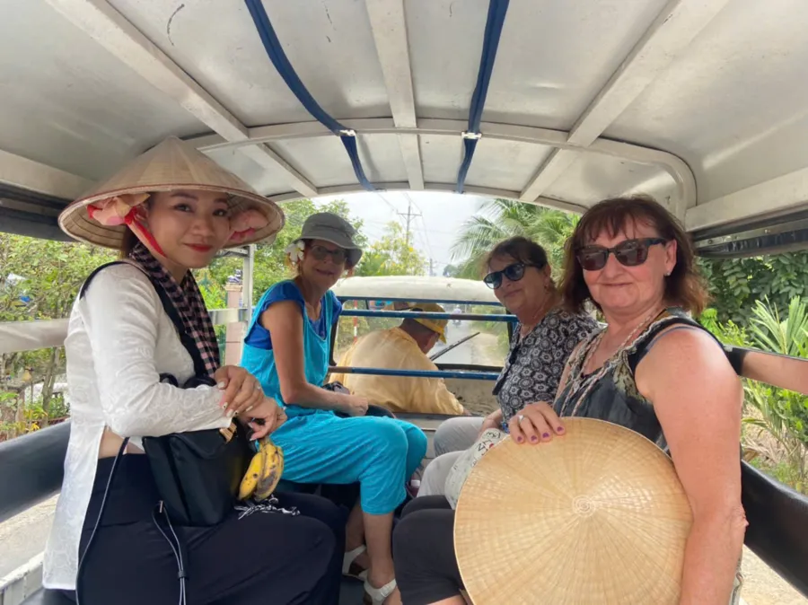 item image 418 album của tour Vietnam Mekong Delta Discovery Tour